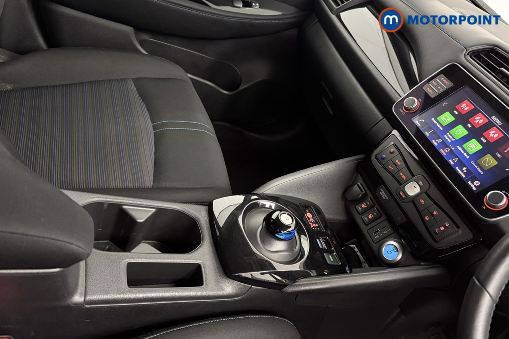 Nissan Leaf N-Connecta Automatic Electric Hatchback - Stock Number (1589540) - 15th supplementary image