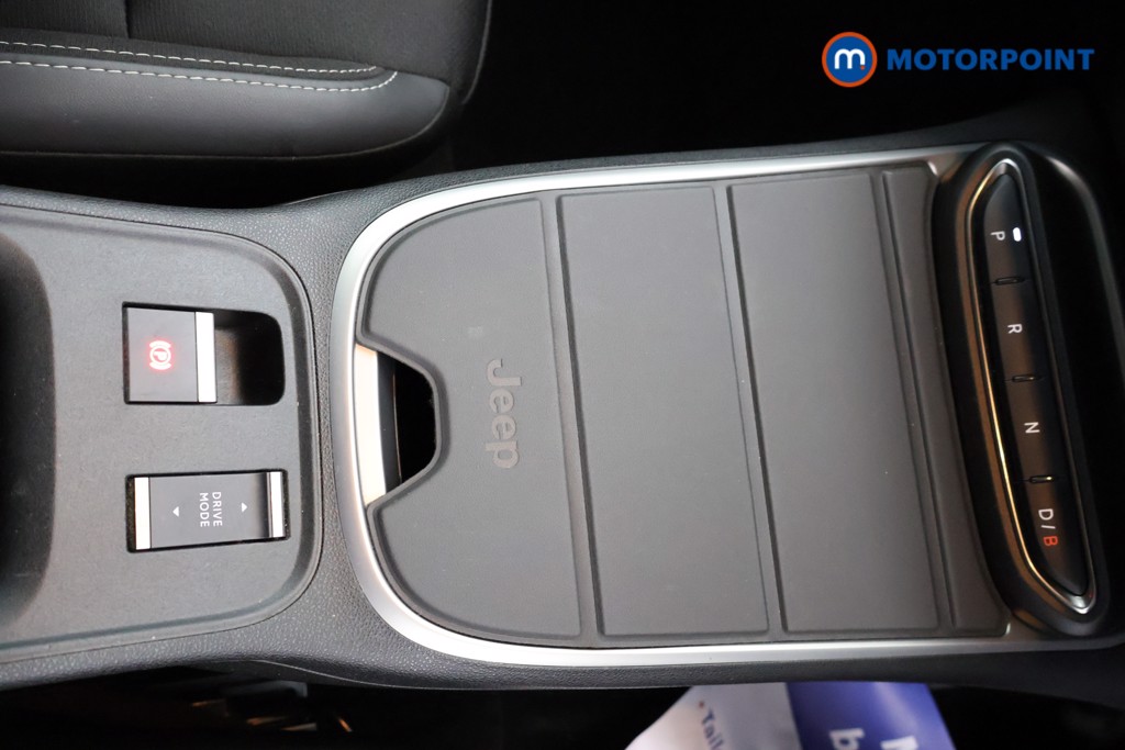 Jeep Avenger First Edition Automatic Electric SUV - Stock Number (1589567) - 10th supplementary image