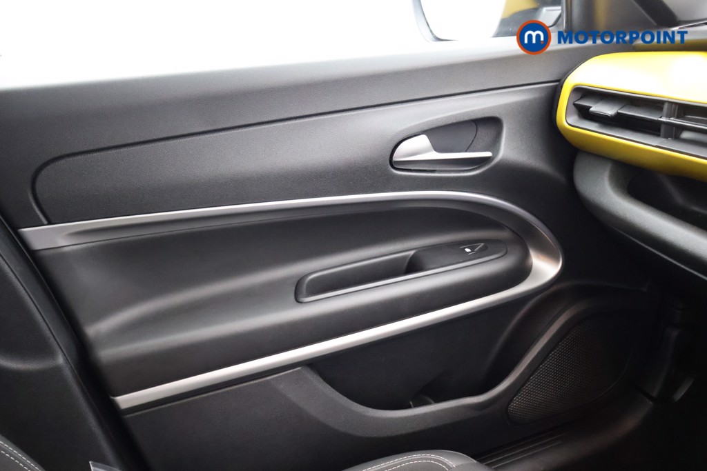 Jeep Avenger First Edition Automatic Electric SUV - Stock Number (1589567) - 12th supplementary image