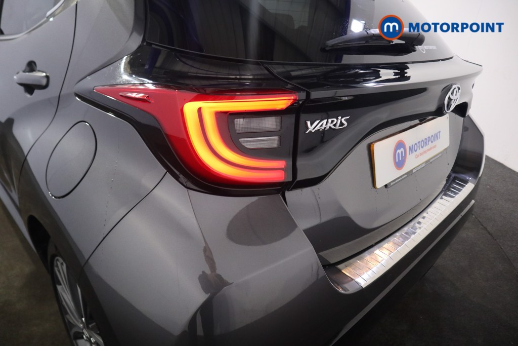 Toyota Yaris Excel Automatic Petrol-Electric Hybrid Hatchback - Stock Number (1589673) - 25th supplementary image