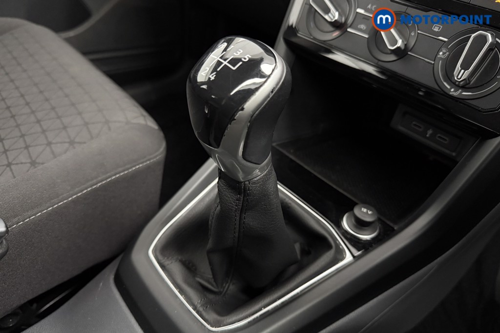 Volkswagen T-Cross SE Manual Petrol SUV - Stock Number (1589858) - 14th supplementary image