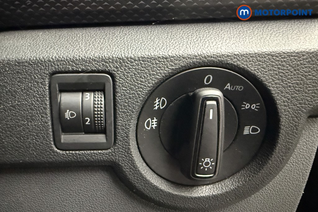 Volkswagen T-Cross SE Manual Petrol SUV - Stock Number (1589858) - 17th supplementary image