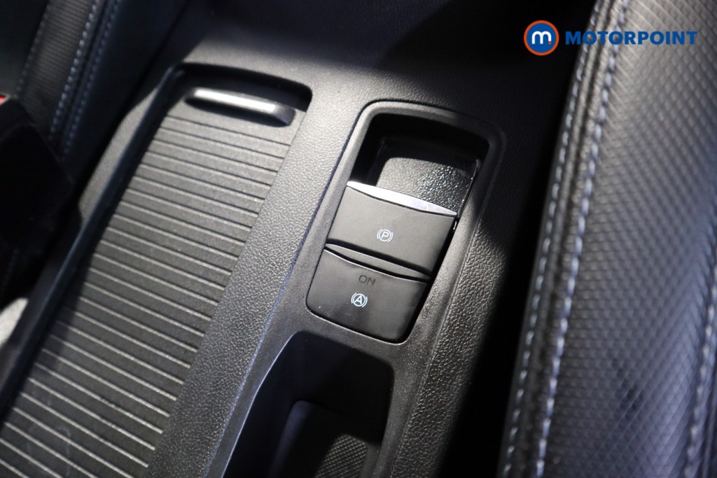 Ford Focus Active X Edition Manual Petrol Estate - Stock Number (1589937) - 11th supplementary image