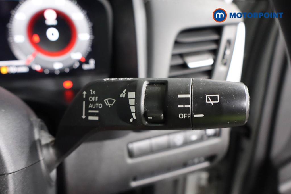 Nissan Qashqai N-Connecta Manual Petrol SUV - Stock Number (1590017) - 16th supplementary image