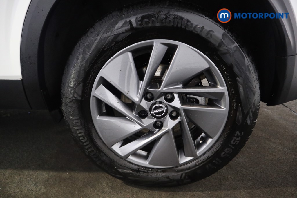 Nissan Qashqai Acenta Premium Automatic Petrol SUV - Stock Number (1590019) - 19th supplementary image