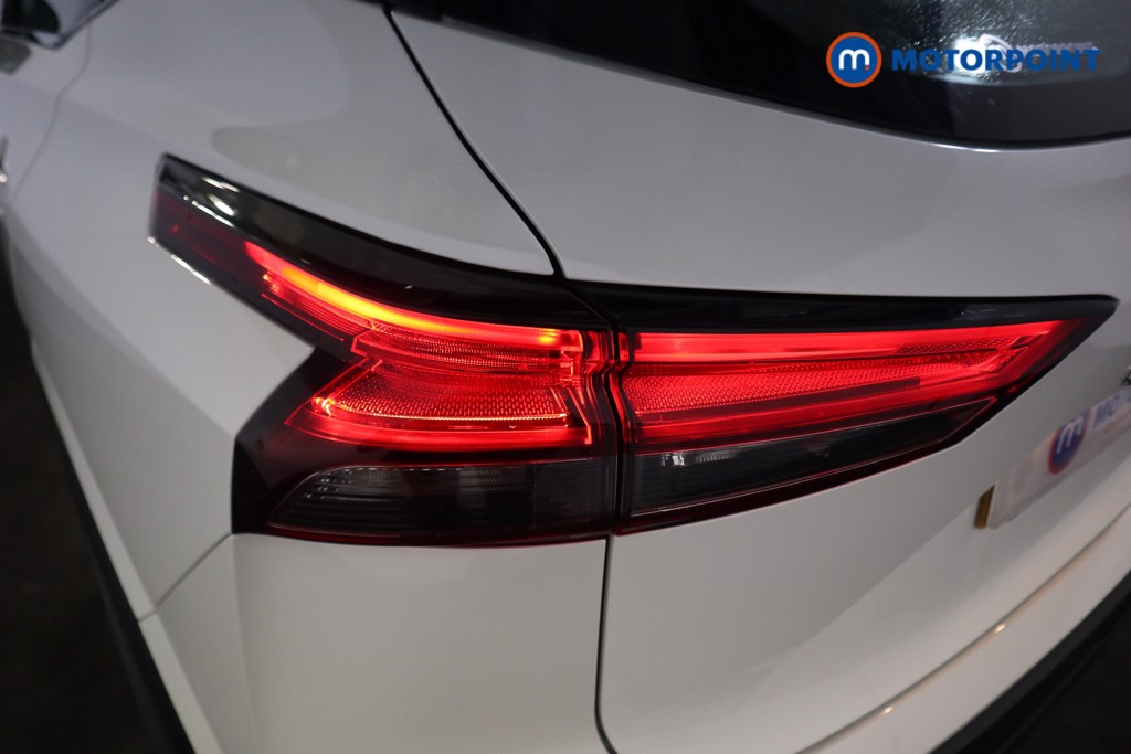 Nissan Qashqai Acenta Premium Automatic Petrol SUV - Stock Number (1590019) - 21st supplementary image