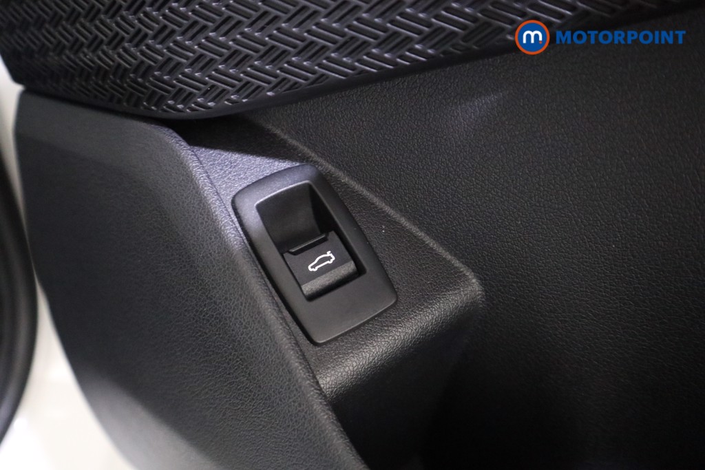 BMW IX1 Xline Automatic Electric SUV - Stock Number (1590211) - 11th supplementary image