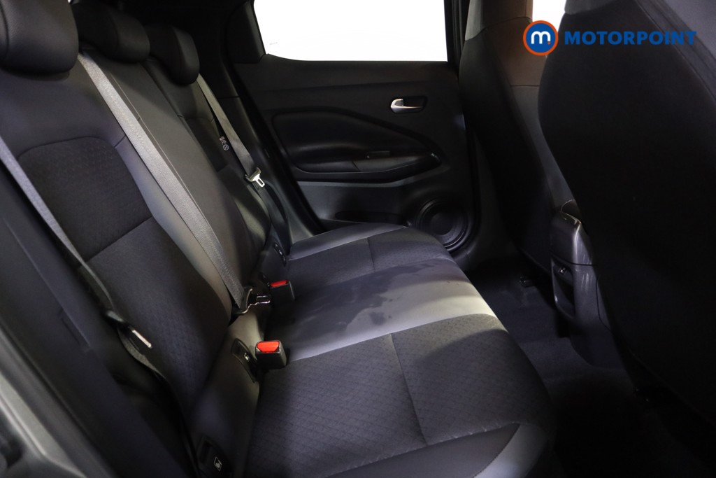 Nissan Juke N-Connecta Automatic Petrol SUV - Stock Number (1590214) - 14th supplementary image