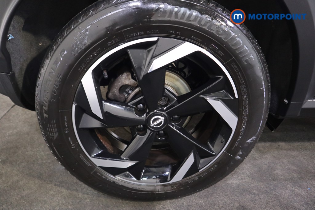 Nissan Juke N-Connecta Automatic Petrol SUV - Stock Number (1590214) - 18th supplementary image