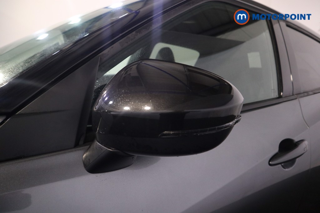 Nissan Juke N-Connecta Automatic Petrol SUV - Stock Number (1590214) - 28th supplementary image