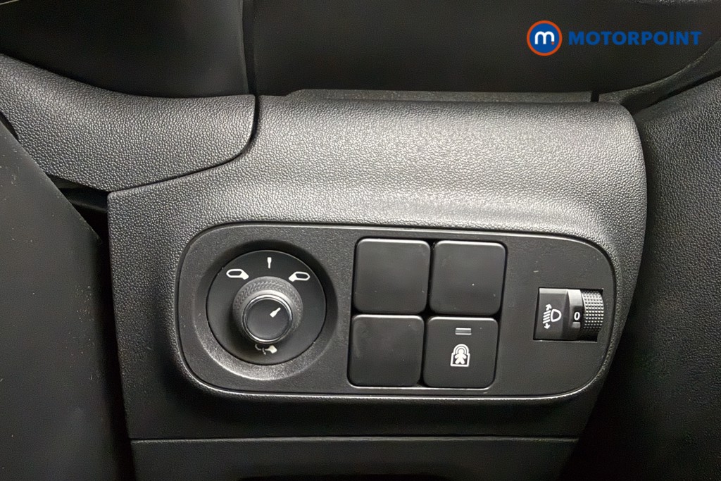 Citroen C3 Sense Manual Petrol Hatchback - Stock Number (1590258) - 15th supplementary image