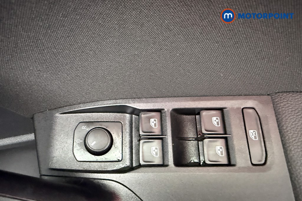 Seat Arona FR Manual Petrol SUV - Stock Number (1590259) - 19th supplementary image