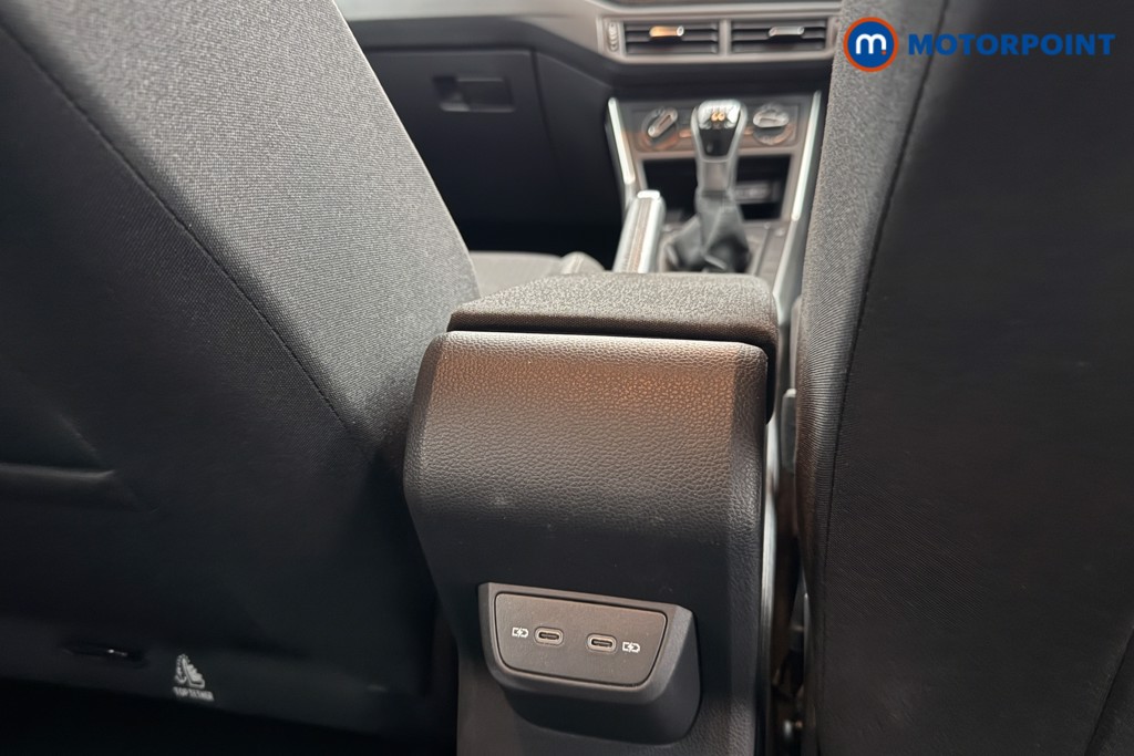 Volkswagen Polo Life Manual Petrol Hatchback - Stock Number (1590260) - 23rd supplementary image