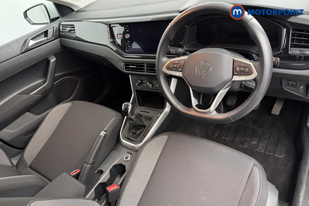 Volkswagen Polo Life Manual Petrol Hatchback - Stock Number (1590260) - 1st supplementary image