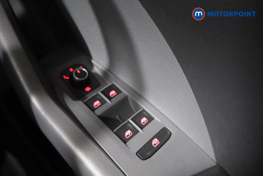 Volkswagen T-Cross SEL Manual Petrol SUV - Stock Number (1590589) - 9th supplementary image