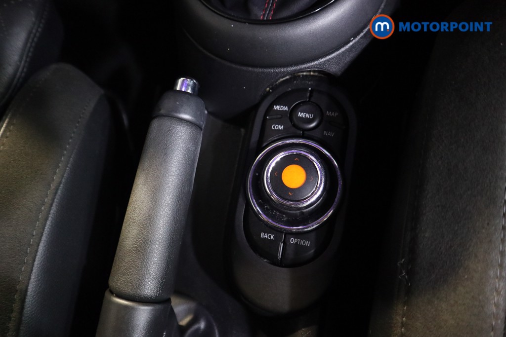 Mini Hatchback Cooper Sport Manual Petrol Hatchback - Stock Number (1590826) - 9th supplementary image