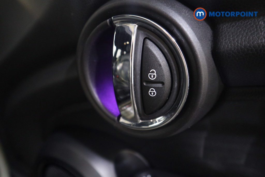 Mini Hatchback Cooper Sport Manual Petrol Hatchback - Stock Number (1590826) - 13th supplementary image