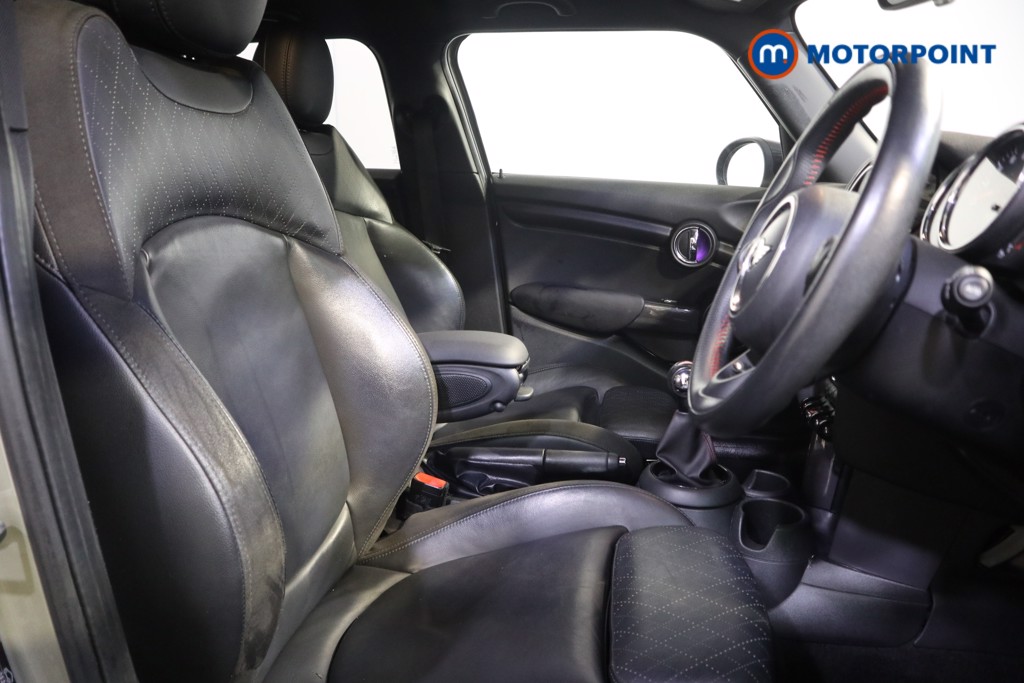 Mini Hatchback Cooper Sport Manual Petrol Hatchback - Stock Number (1590826) - 15th supplementary image