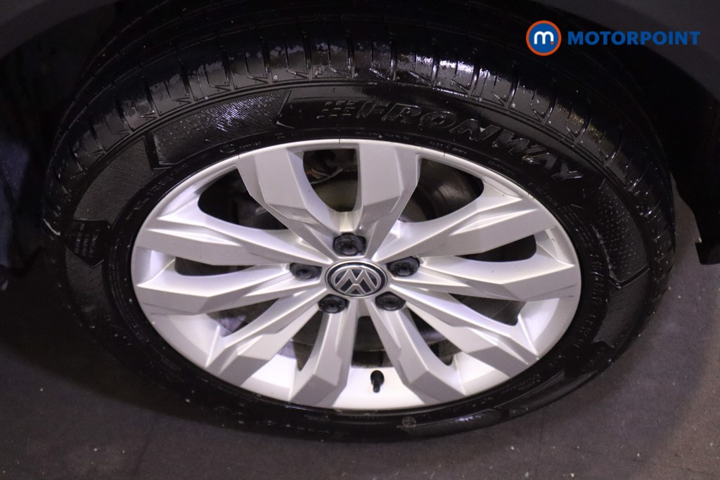 Volkswagen T-Roc SE Manual Petrol SUV - Stock Number (1590893) - 9th supplementary image