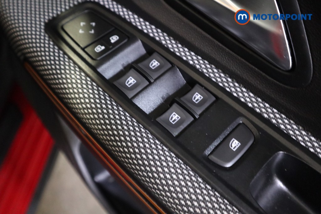 Dacia Sandero Stepway Prestige Manual Petrol Hatchback - Stock Number (1590996) - 12th supplementary image