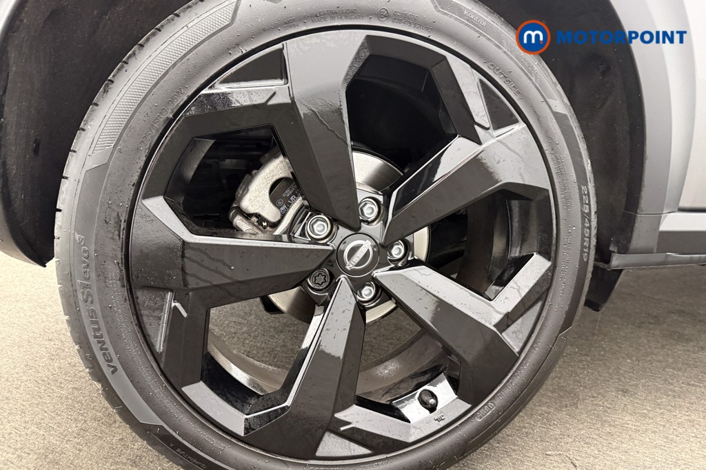 Nissan Juke Tekna Manual Petrol SUV - Stock Number (1591056) - 10th supplementary image