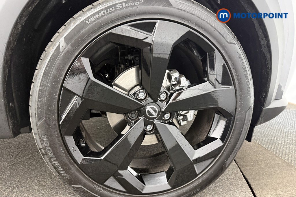 Nissan Juke Tekna Manual Petrol SUV - Stock Number (1591056) - 11th supplementary image