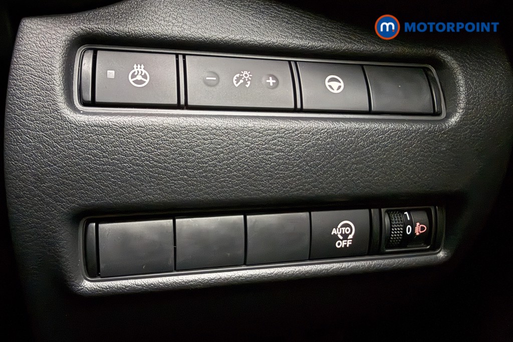 Nissan Juke Tekna Manual Petrol SUV - Stock Number (1591056) - 17th supplementary image