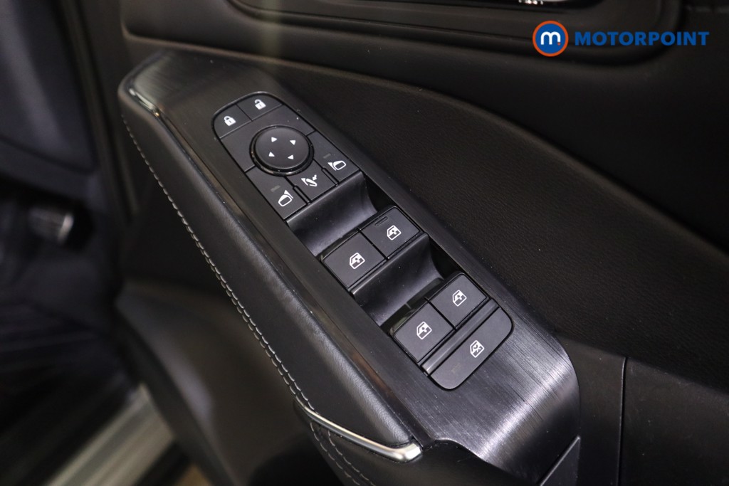 Nissan Qashqai N-Connecta Automatic Petrol SUV - Stock Number (1591065) - 11th supplementary image