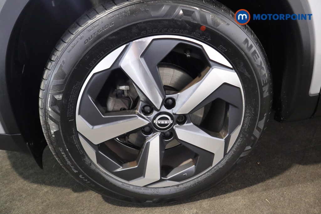 Nissan Qashqai N-Connecta Automatic Petrol SUV - Stock Number (1591065) - 20th supplementary image