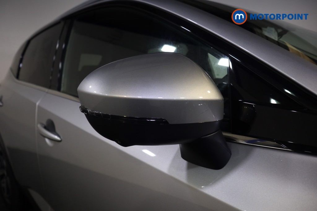 Nissan Qashqai N-Connecta Automatic Petrol SUV - Stock Number (1591065) - 28th supplementary image