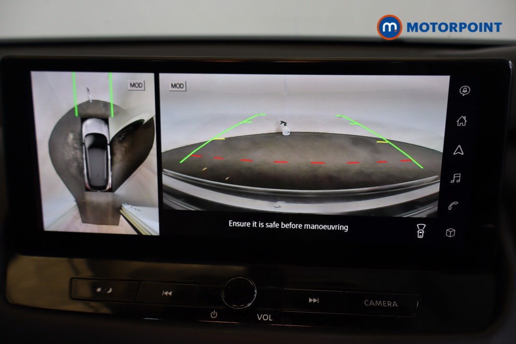 Nissan Qashqai N-Connecta Manual Petrol SUV - Stock Number (1591067) - 9th supplementary image