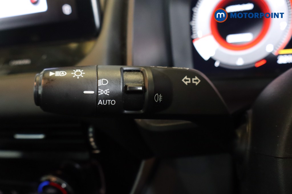 Nissan Qashqai N-Connecta Manual Petrol SUV - Stock Number (1591067) - 15th supplementary image