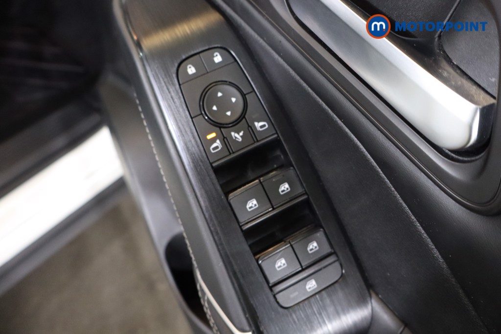 Nissan Qashqai N-Connecta Manual Petrol SUV - Stock Number (1591067) - 18th supplementary image