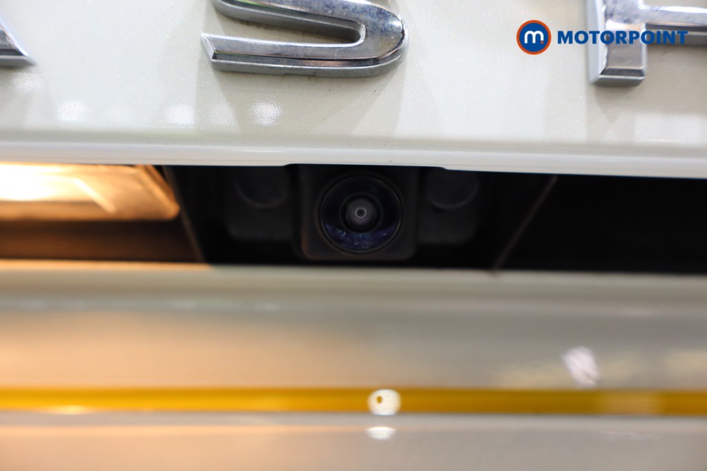 Nissan Qashqai N-Connecta Manual Petrol SUV - Stock Number (1591067) - 25th supplementary image