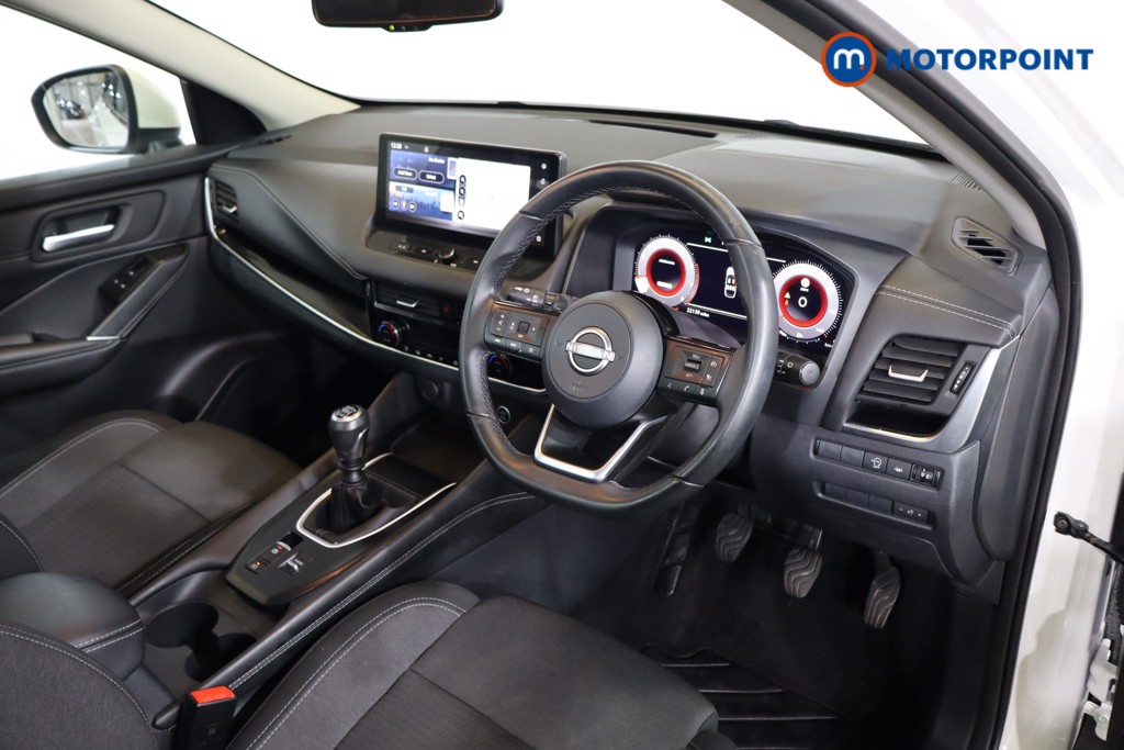 Nissan Qashqai N-Connecta Manual Petrol SUV - Stock Number (1591067) - 1st supplementary image