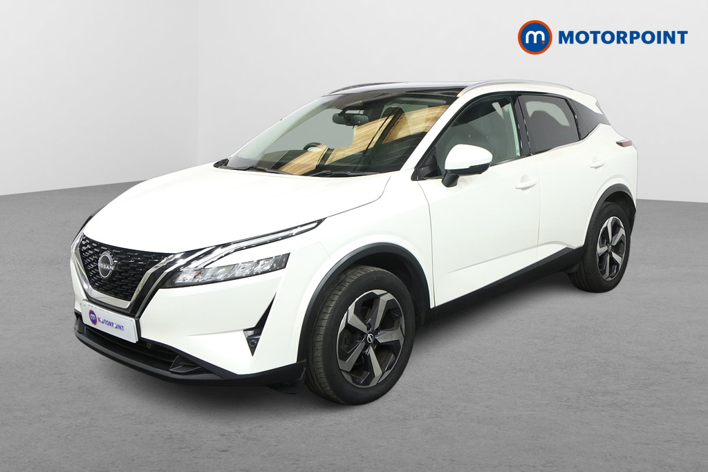 Nissan Qashqai N-Connecta Manual Petrol SUV - Stock Number (1591067) - Passenger side front corner