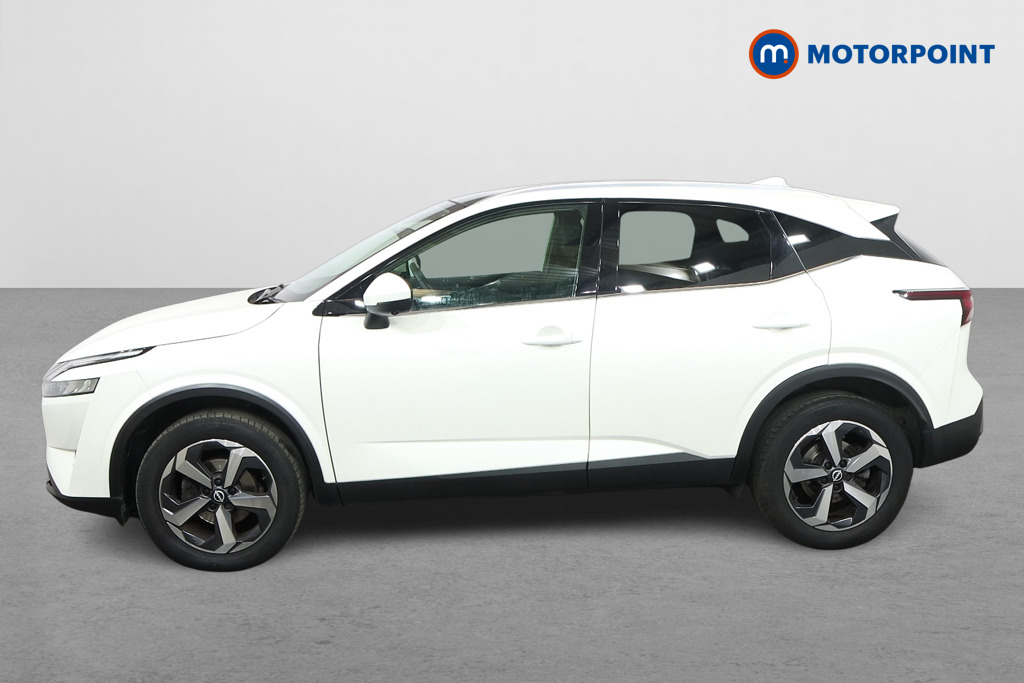 Nissan Qashqai N-Connecta Manual Petrol SUV - Stock Number (1591067) - Passenger side