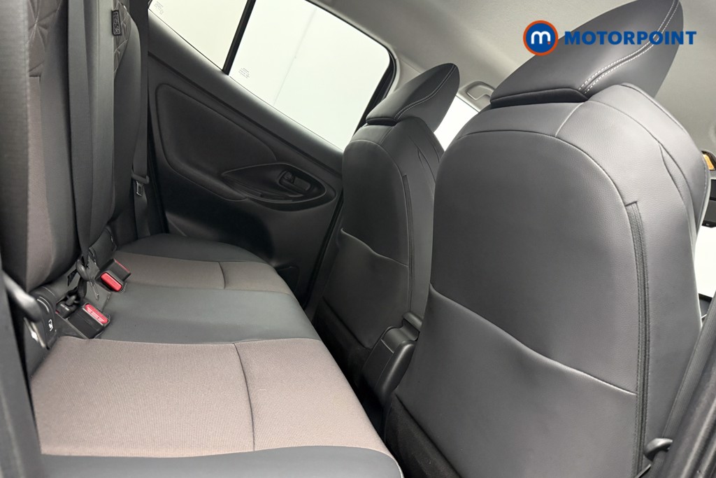 Toyota Yaris Cross Excel Automatic Petrol-Electric Hybrid Estate - Stock Number (1591077) - 9th supplementary image