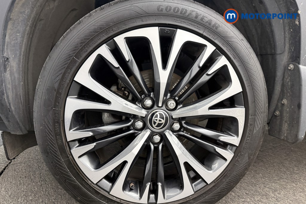 Toyota Yaris Cross Excel Automatic Petrol-Electric Hybrid Estate - Stock Number (1591077) - 12th supplementary image