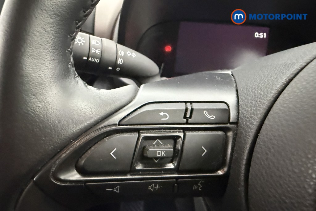 Toyota Yaris Cross Excel Automatic Petrol-Electric Hybrid Estate - Stock Number (1591077) - 14th supplementary image