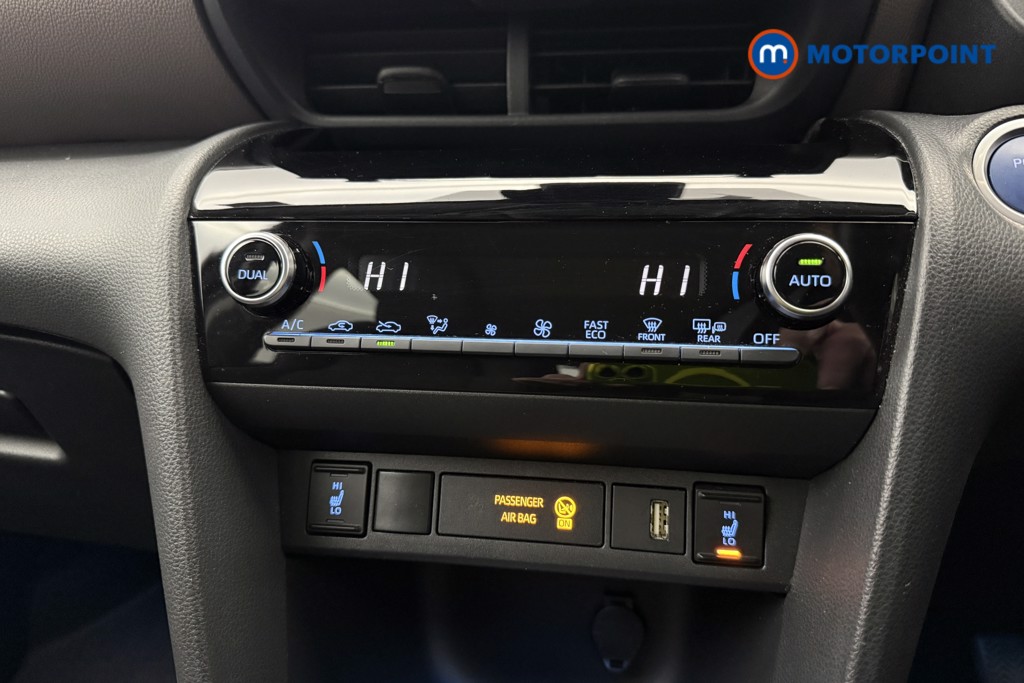 Toyota Yaris Cross Excel Automatic Petrol-Electric Hybrid Estate - Stock Number (1591077) - 16th supplementary image