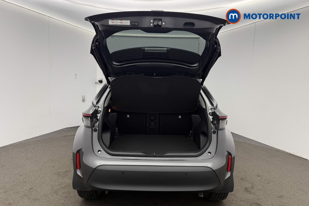 Toyota Yaris Cross Excel Automatic Petrol-Electric Hybrid Estate - Stock Number (1591077) - 20th supplementary image