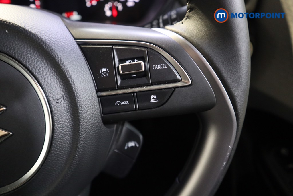 Suzuki Swift Ultra Manual Petrol Hatchback - Stock Number (1591197) - 4th supplementary image
