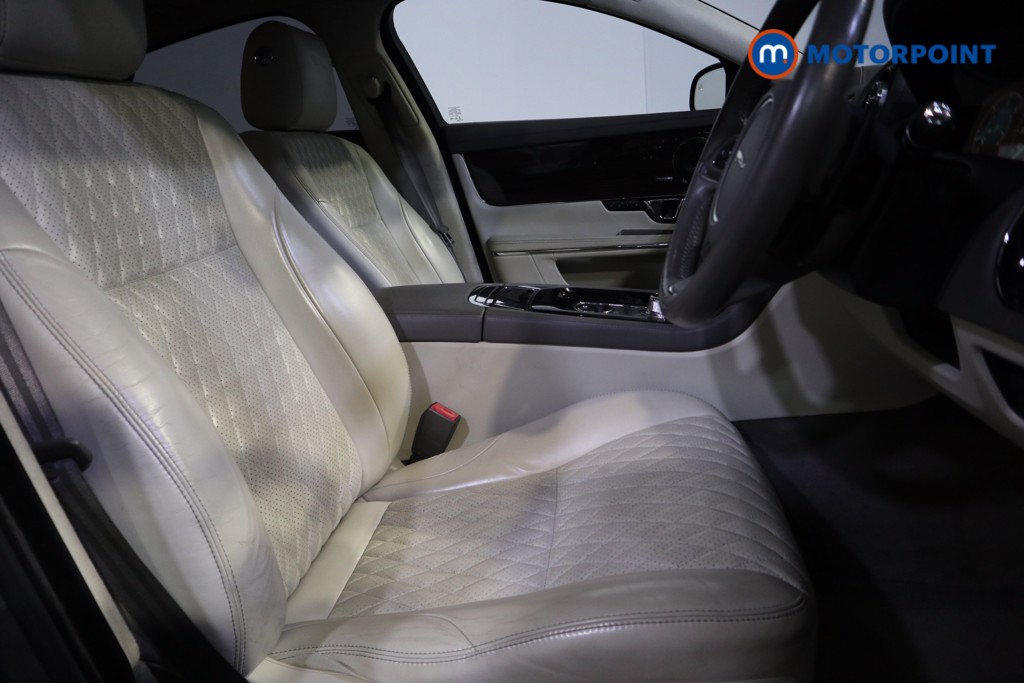 Jaguar XJ Portfolio Automatic Diesel Saloon - Stock Number (1591218) - 19th supplementary image