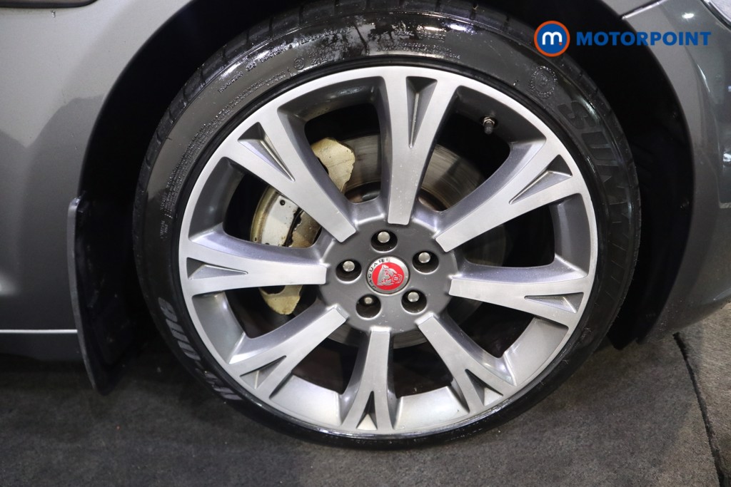 Jaguar XJ Portfolio Automatic Diesel Saloon - Stock Number (1591218) - 28th supplementary image