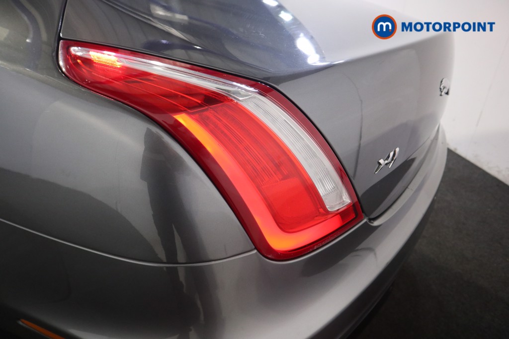 Jaguar XJ Portfolio Automatic Diesel Saloon - Stock Number (1591218) - 32nd supplementary image