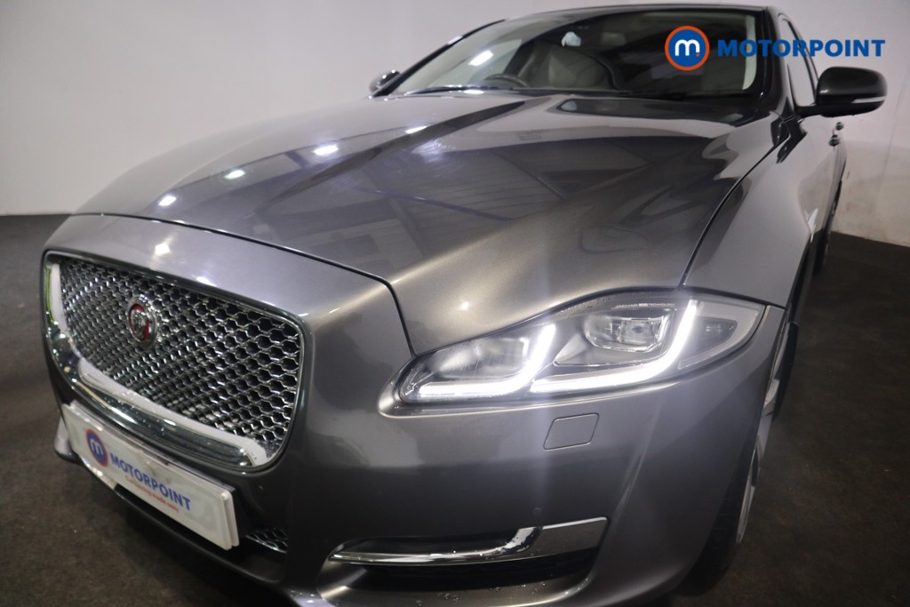 Jaguar XJ Portfolio Automatic Diesel Saloon - Stock Number (1591218) - 40th supplementary image