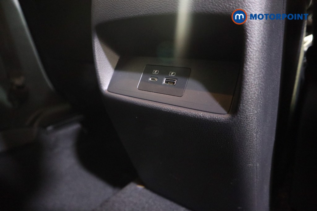 Nissan Qashqai Tekna Manual Petrol SUV - Stock Number (1591287) - 17th supplementary image