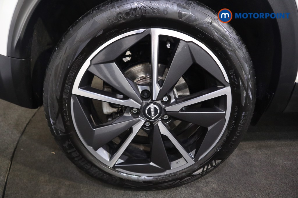Nissan Qashqai Tekna Manual Petrol SUV - Stock Number (1591287) - 21st supplementary image