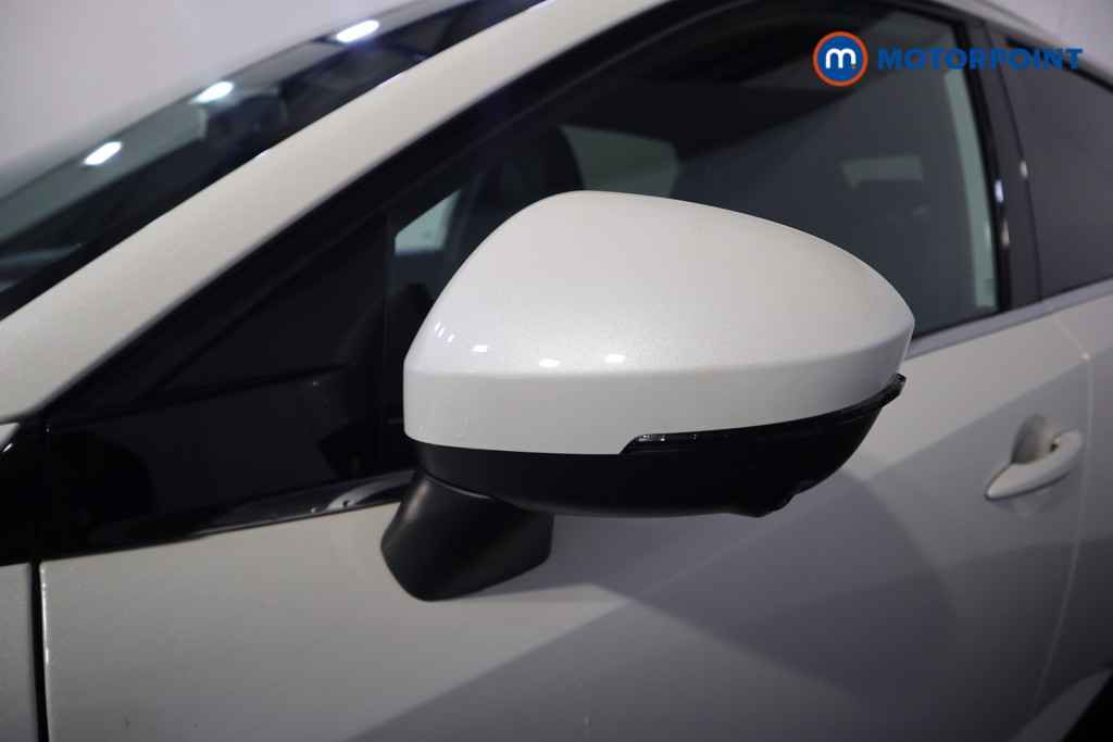 Nissan Qashqai Tekna Manual Petrol SUV - Stock Number (1591287) - 32nd supplementary image